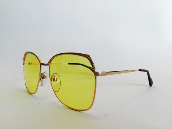Oversized Gold Vintage Sunglasses yellow lenses m6018